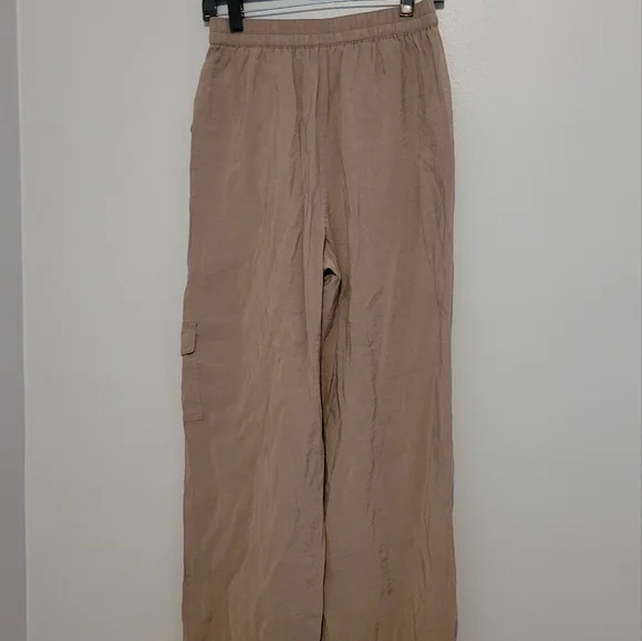 Madewell Straight Cargo Pants in Softdrape - Picture 10 of 13